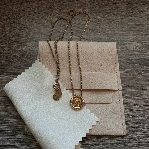 Vintage Christian Dior Pendent necklace - Picture 2 of 10